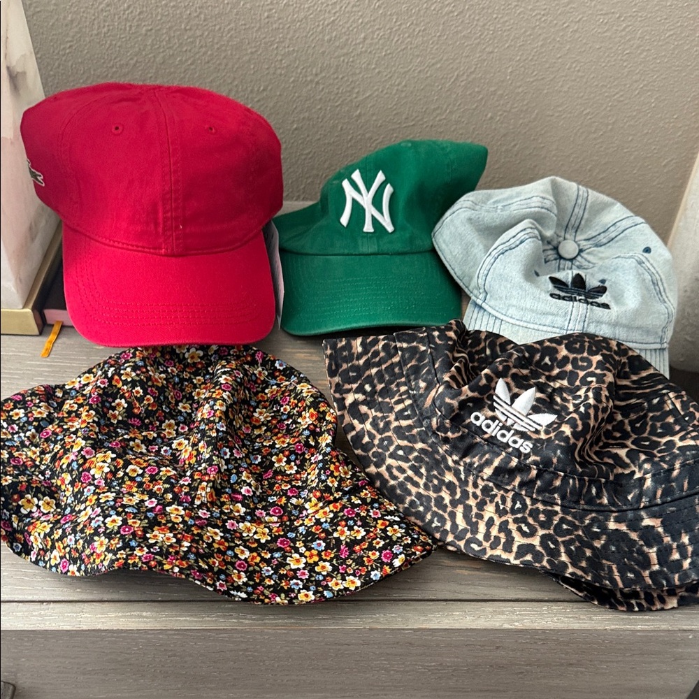 Women’s hat bundle